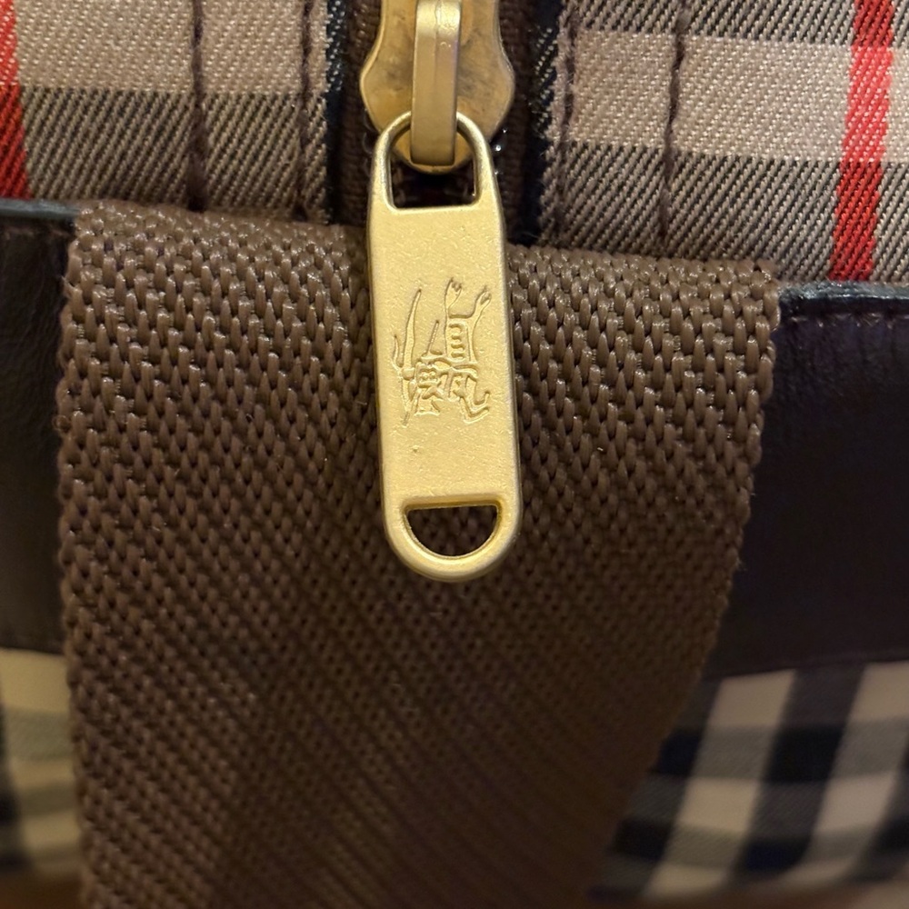 Burberry Vintage Haymarket Check Crossbody Bag 👜 Canvas & Leather | Nova Check - Picture 9 of 15